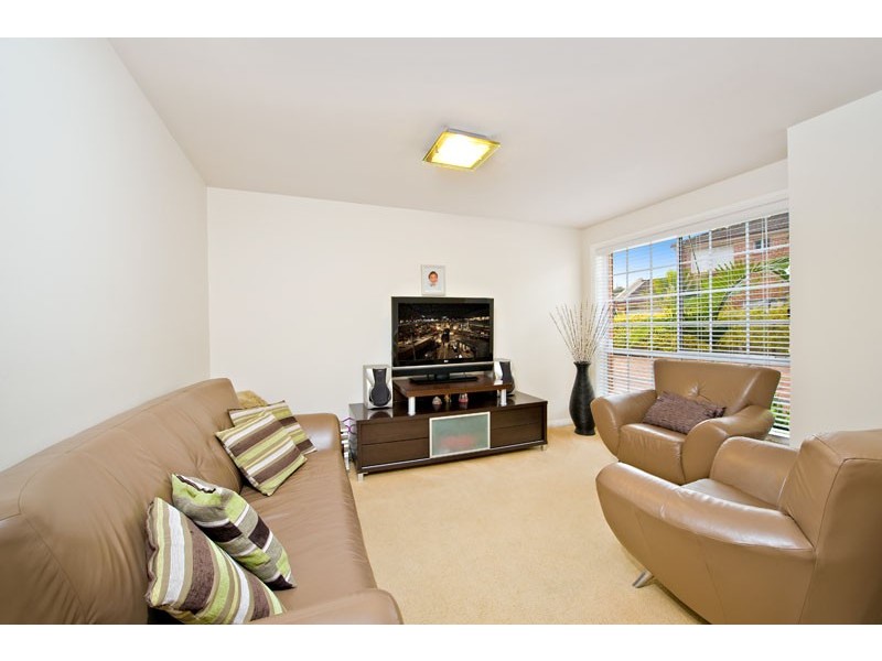 8/32  Claremont Court, Wattle Grove NSW 2173
