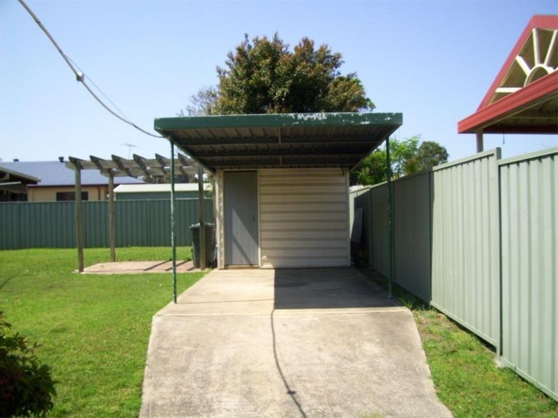 12   Sanananda Road, Holsworthy NSW 2173