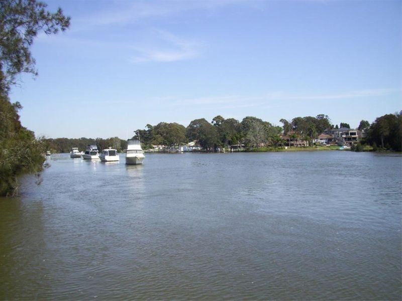 71-74  Pleasure Point Rd, Pleasure Point NSW 2172