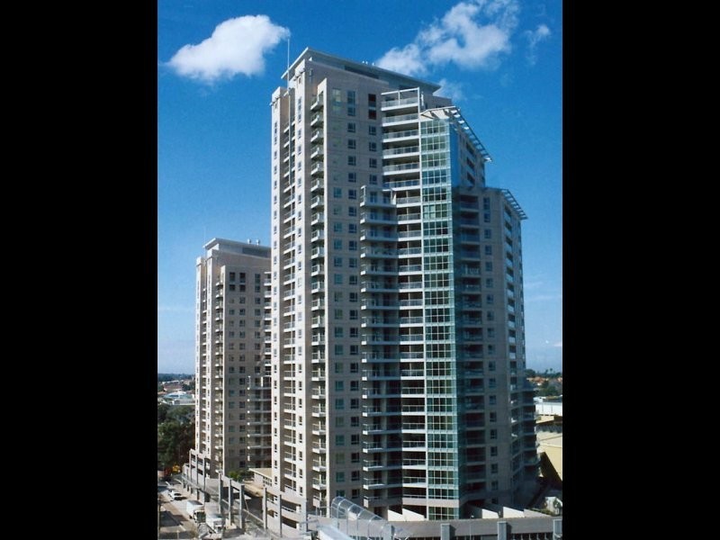 918/2A  Help street, Chatswood NSW 2067