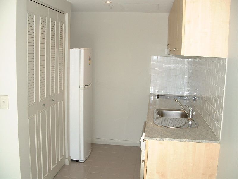 221/2B  Help Street, Chatswood NSW 2067