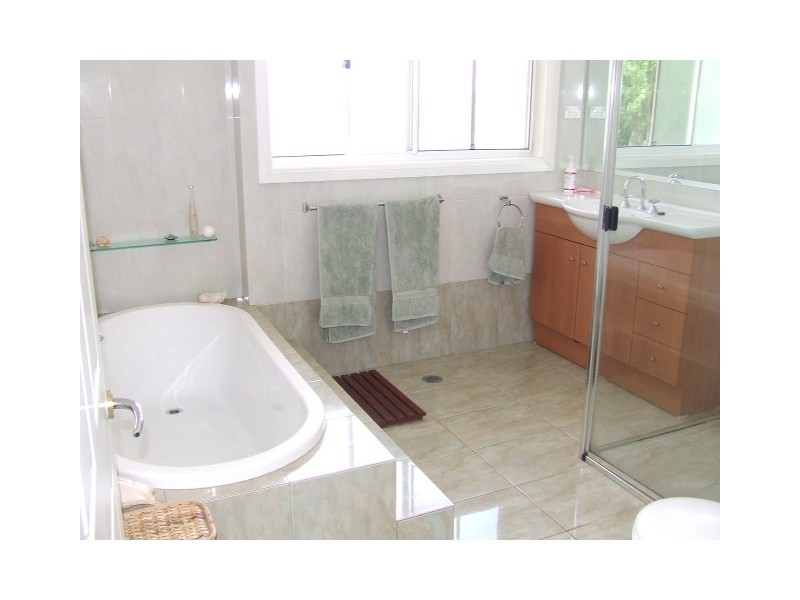 6-8  Essex Street, Killara NSW 2071