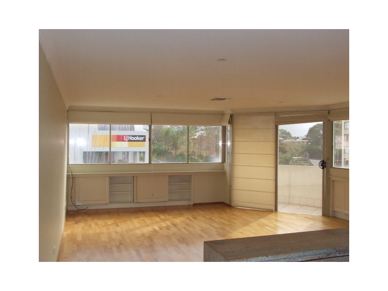 Level 3 46 / 19A  young, Neutral Bay NSW 2089