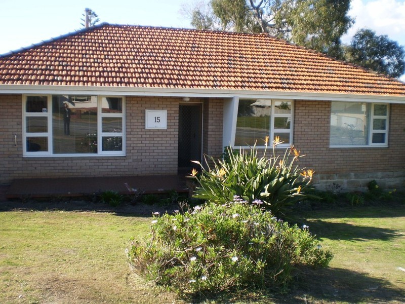 15 Woodrow Avenue, Yokine WA 6060