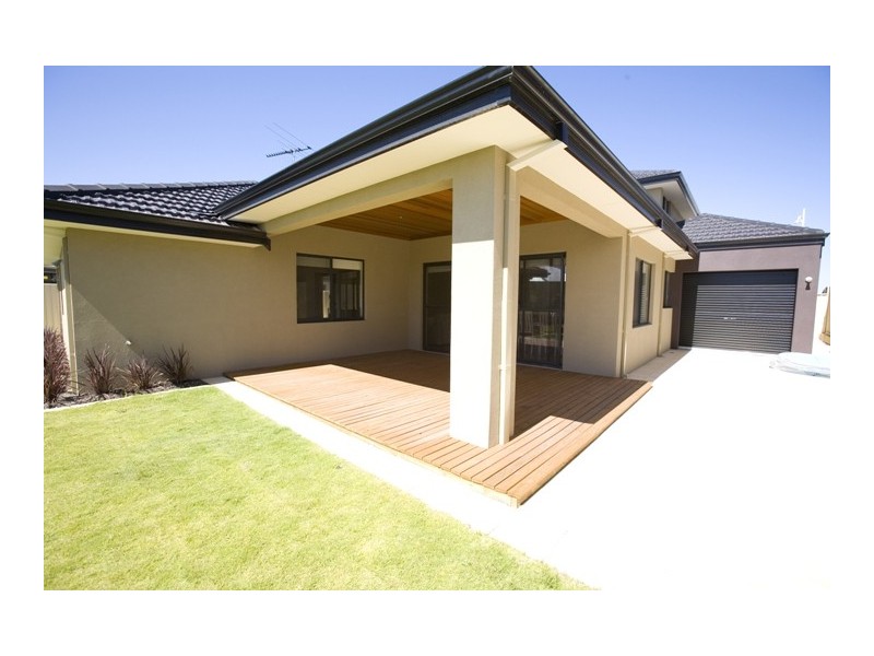 10 Fourmile Ave, Burns Beach WA 6028
