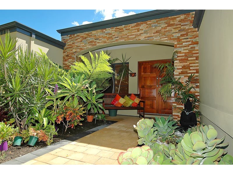 7 Russell Road, Madeley WA 6065