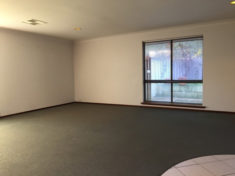 26 Claygate Way, Kingsley WA 6026