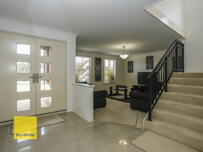 18 Firenze Loop, Landsdale WA 6065