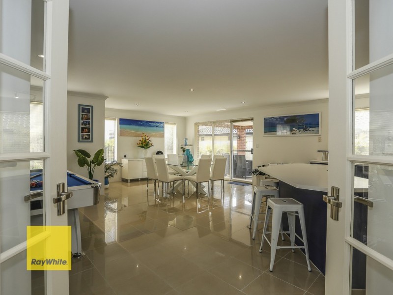 18 Firenze Loop, Landsdale WA 6065