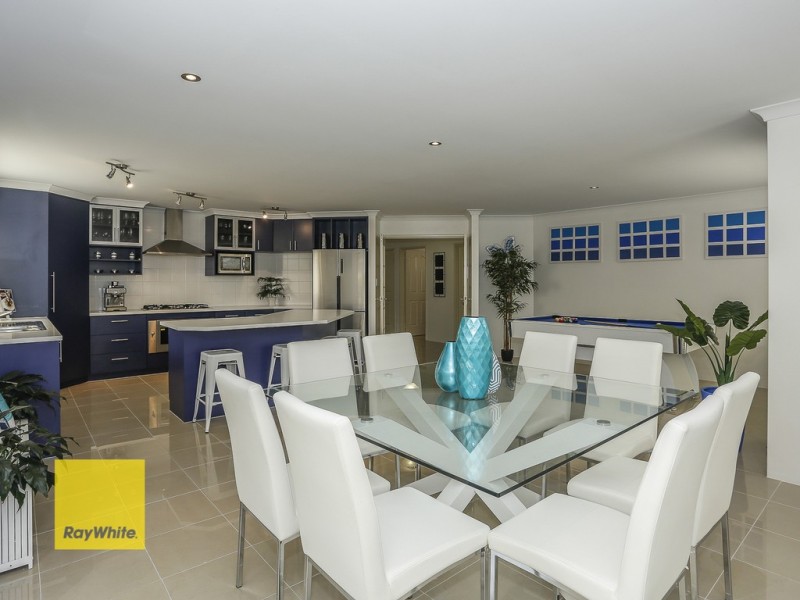 18 Firenze Loop, Landsdale WA 6065