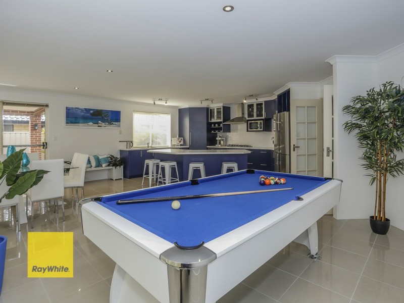 18 Firenze Loop, Landsdale WA 6065