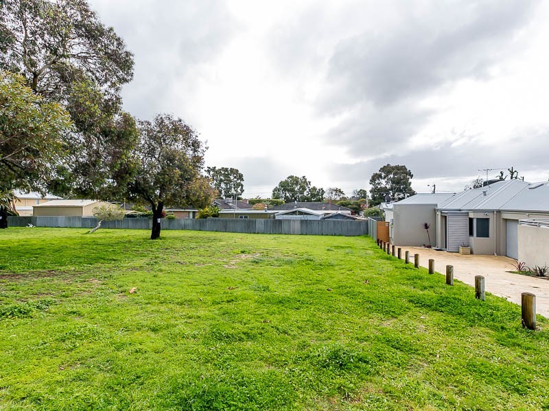 3/2 Lilacdale Road, Innaloo WA 6018