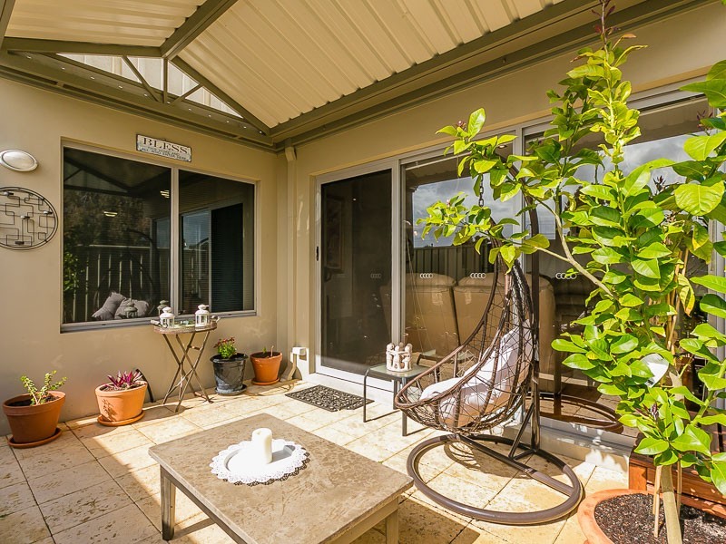 3/2 Lilacdale Road, Innaloo WA 6018