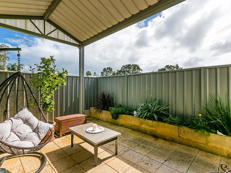3/2 Lilacdale Road, Innaloo WA 6018