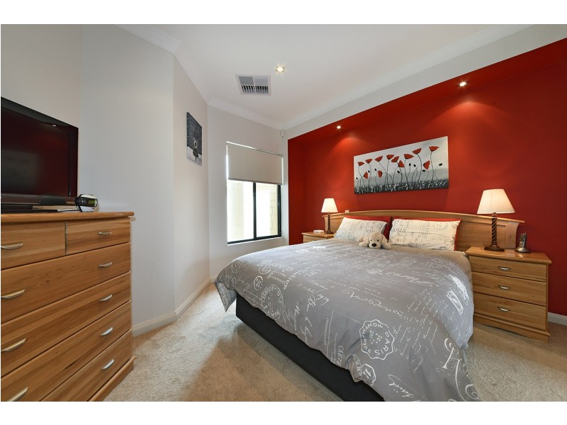 13 Tyrrell Crt, Edgewater WA 6027