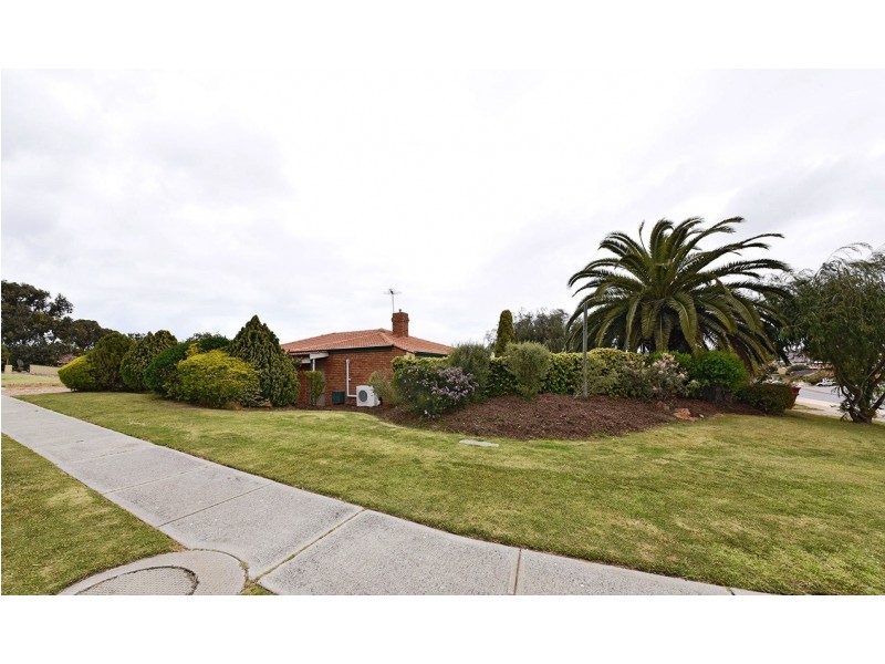 67 Springvale Dr, Warwick WA 6024