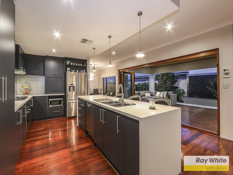 28 Rufus Parkway, Madeley WA 6065