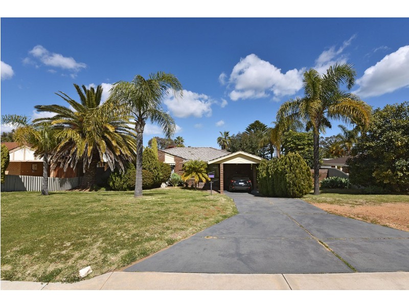 8 Ocean View Rd, Edgewater WA 6027