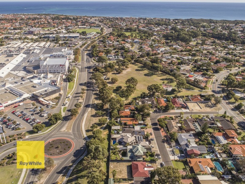 20a Oleander Way, Kallaroo WA 6025