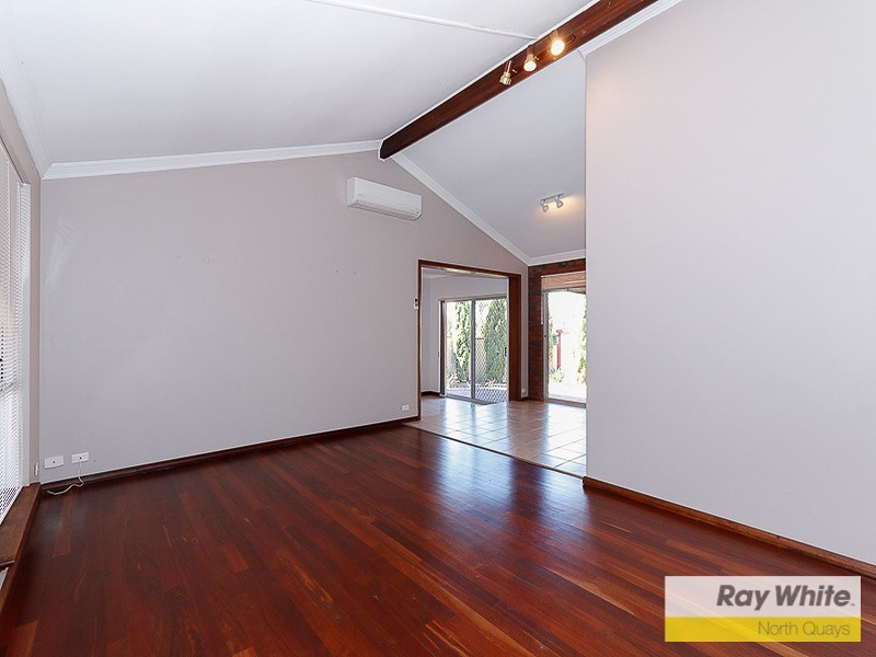 11 Kincraig Way, Duncraig WA 6023