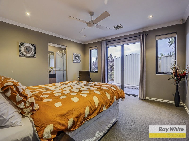 53 Regency Ave, Madeley WA 6065