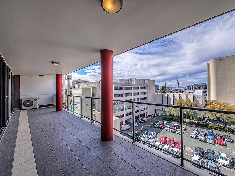 48/118 ADELAIDE TERRACE, East Perth WA 6004