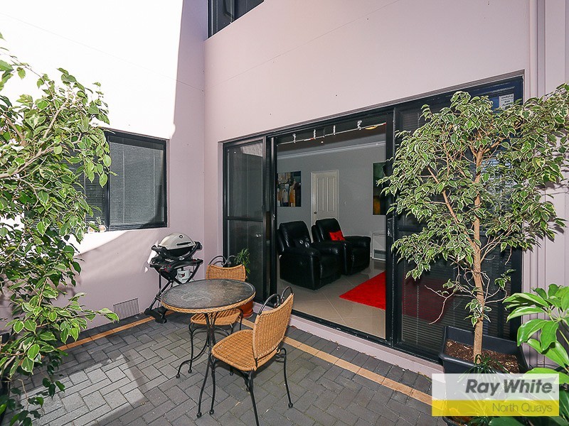 4/16 Penelope Place, Innaloo WA 6018