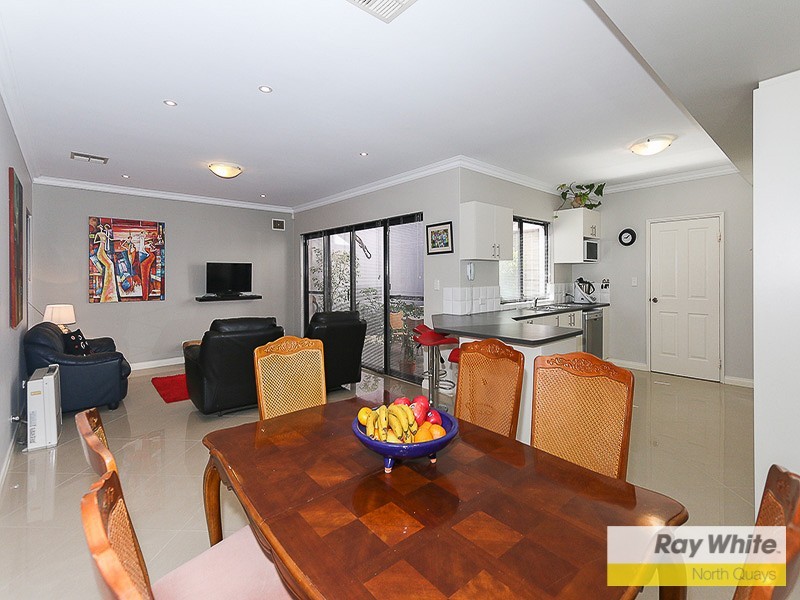 4/16 Penelope Place, Innaloo WA 6018