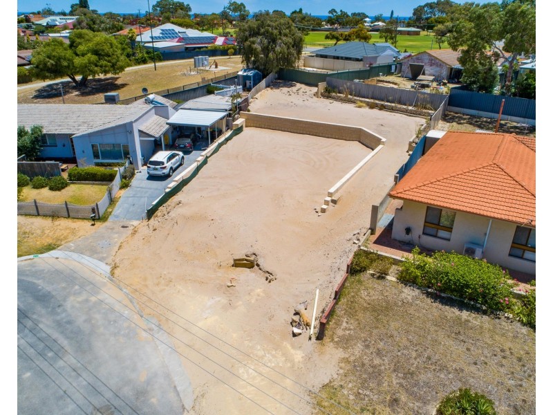 Lot 1and2, 23 Delaware Place, Kallaroo WA 6025
