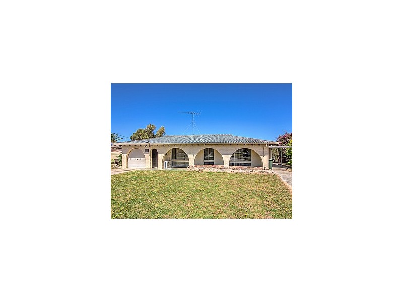 15 Preston Court, Two Rocks WA 6037