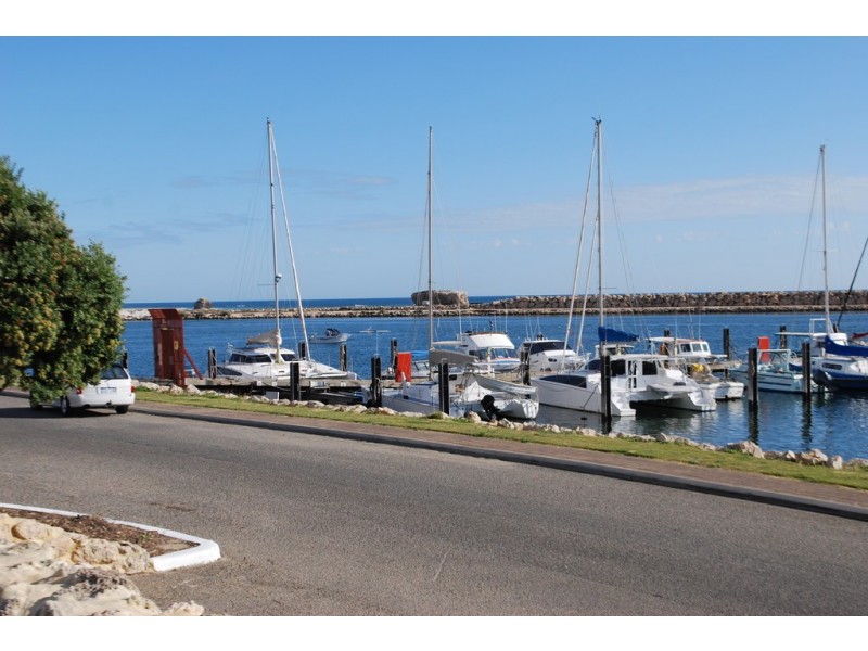 15 Preston Court, Two Rocks WA 6037