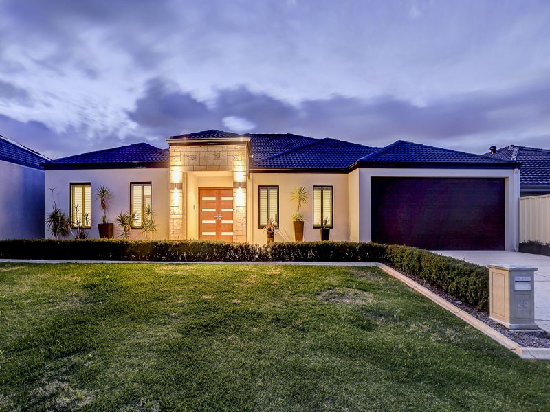 25 CVITAN BEND, Madeley WA 6065