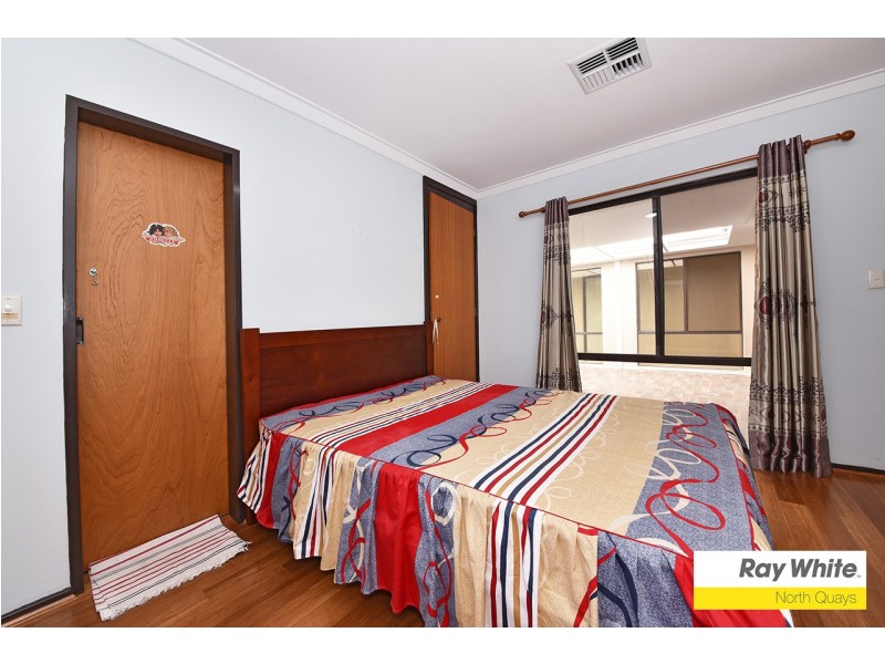 262 Erindale Road, Hamersley WA 6022