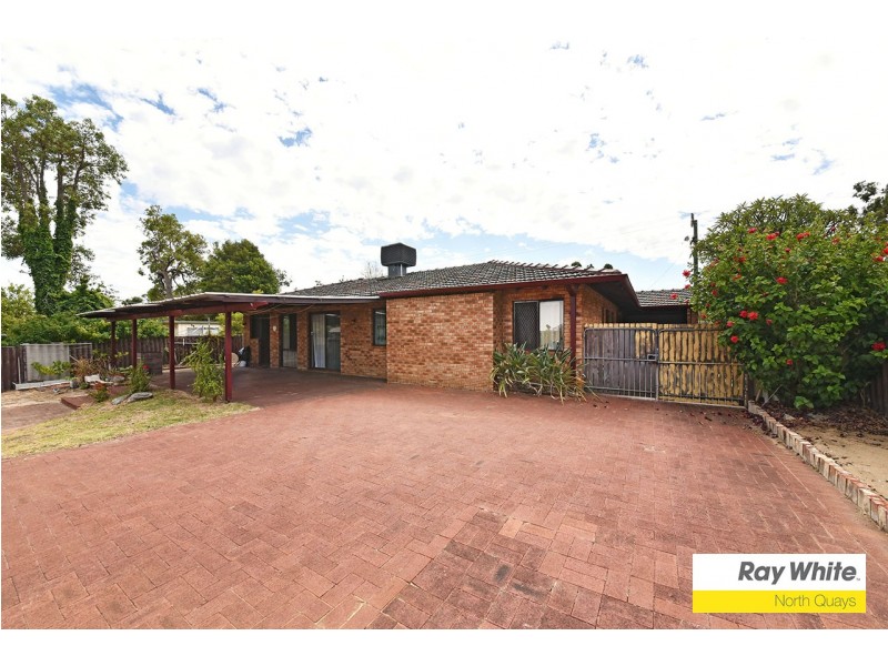 262 Erindale Road, Hamersley WA 6022