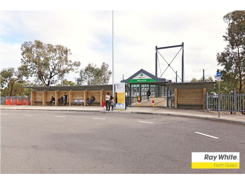 262 Erindale Road, Hamersley WA 6022