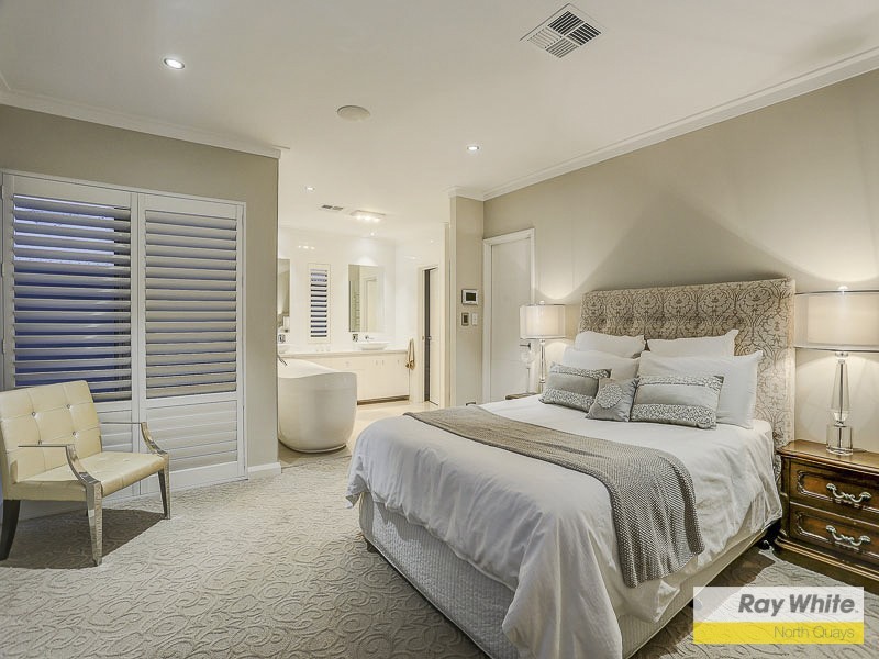 7 Beach Road, Marmion WA 6020