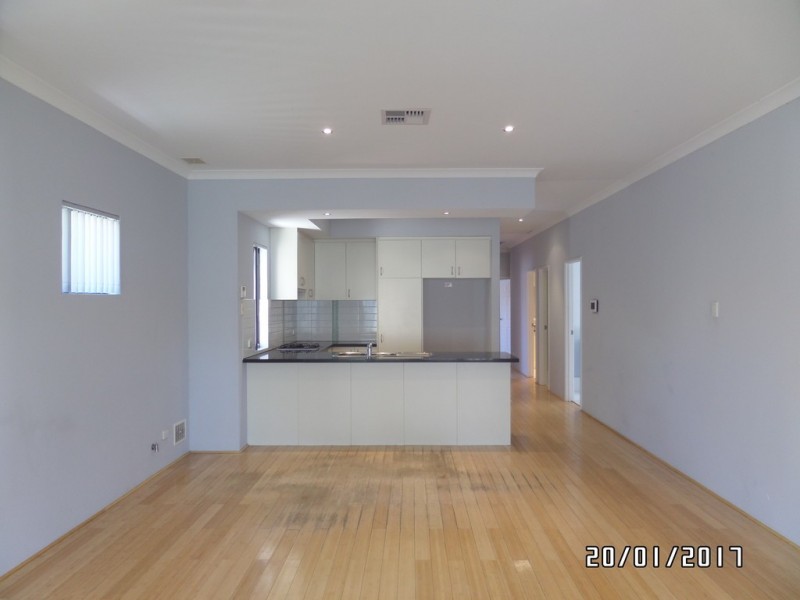 40 Amberley Way, Westminster WA 6061