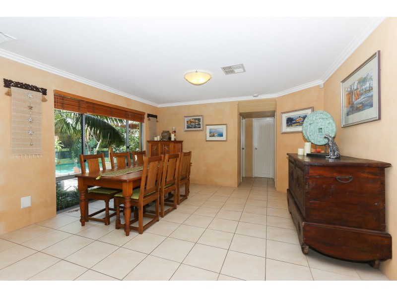 12 Mallorca Ave, Hillarys WA 6025