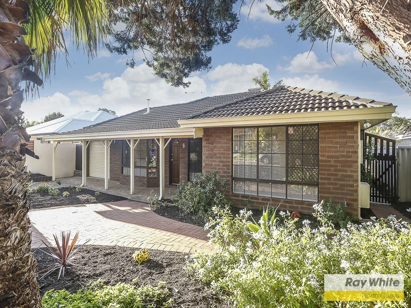 6 Pinafore Court, Duncraig WA 6023