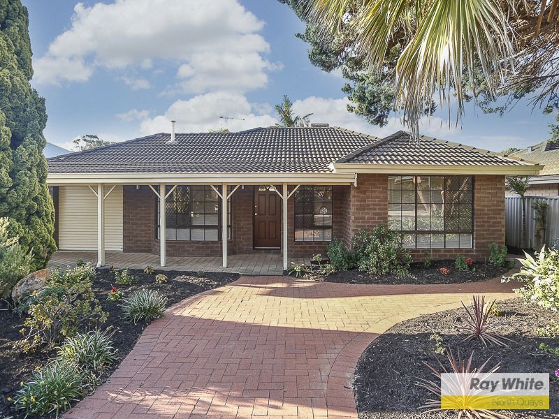6 Pinafore Court, Duncraig WA 6023