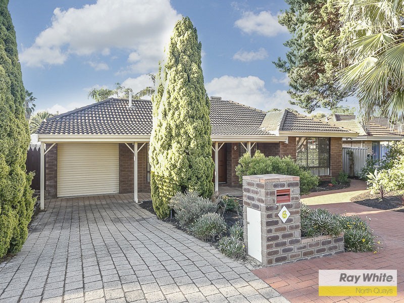 6 Pinafore Court, Duncraig WA 6023