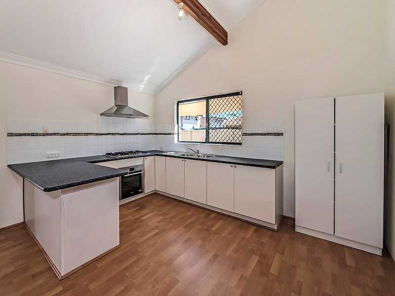 211B Hill View Terrace, Bentley WA 6102