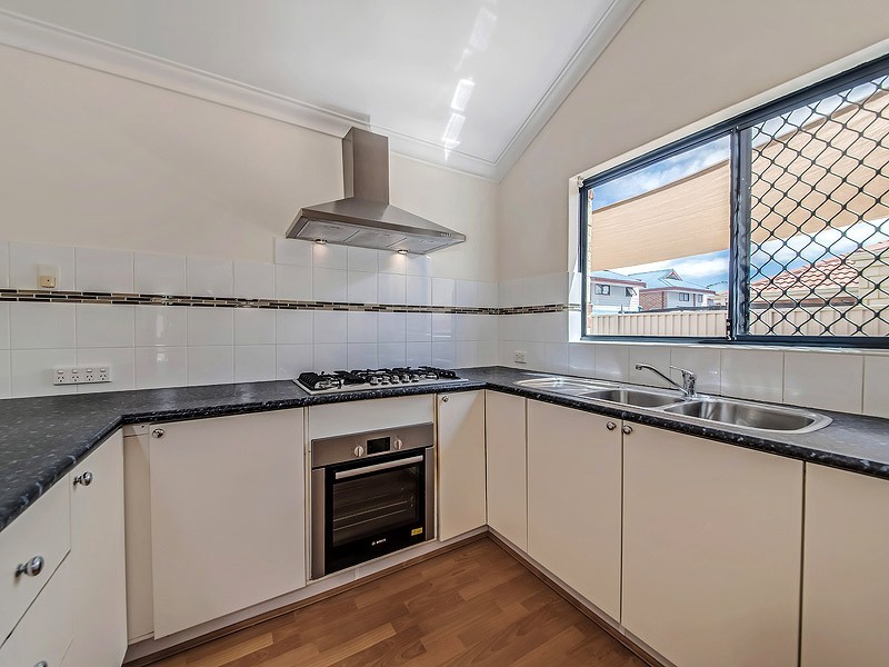 211B Hill View Terrace, Bentley WA 6102