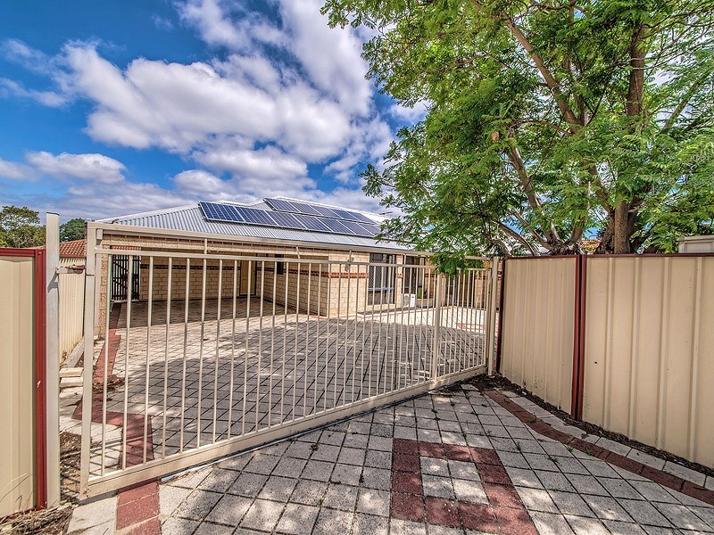 211B Hill View Terrace, Bentley WA 6102
