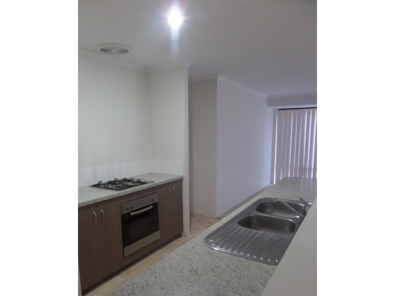 15 Grand Paradiso Parade, Merriwa WA 6030