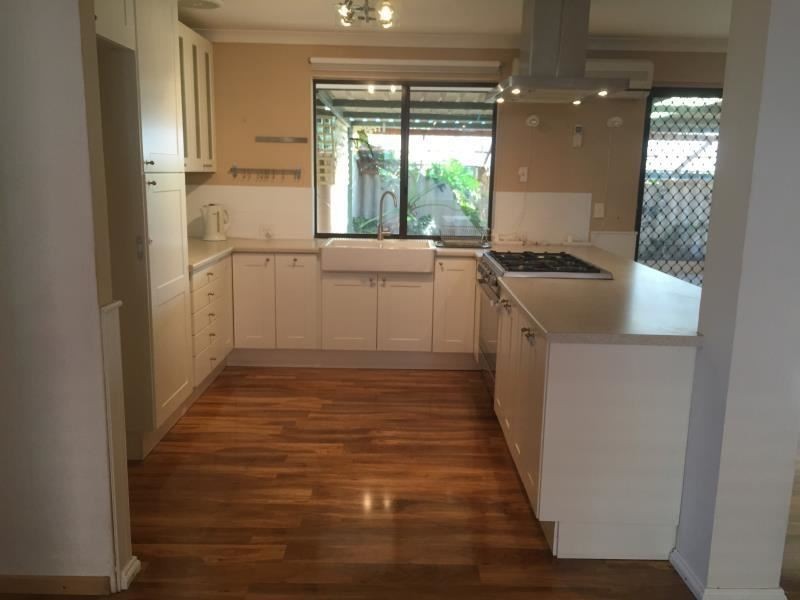 17 Inman Court, Merriwa WA 6030