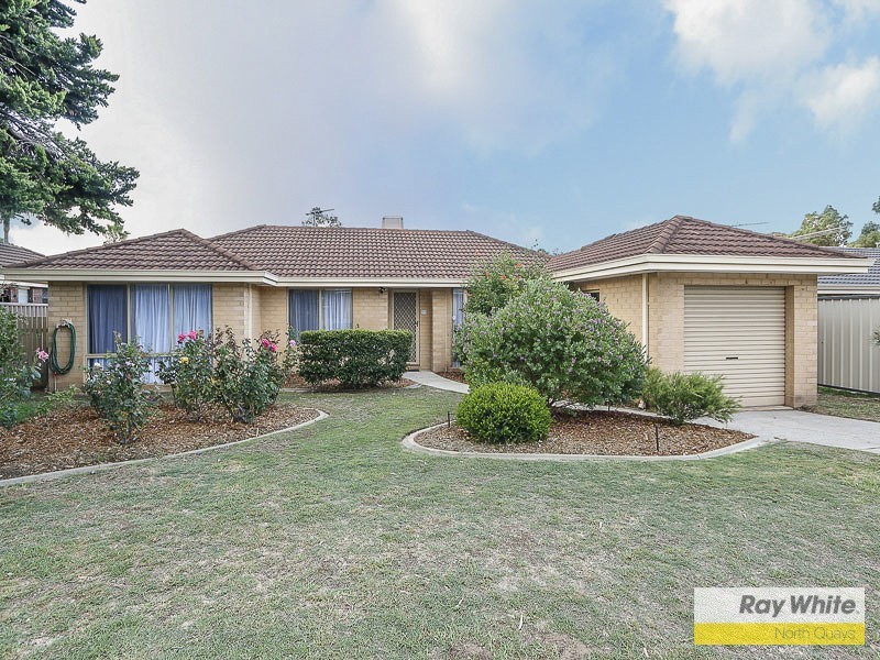 4 Pinafore Court, Duncraig WA 6023