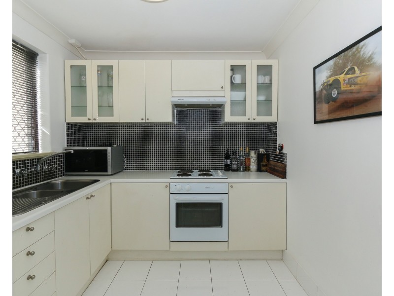 4/130 Crawford Road, Maylands WA 6051