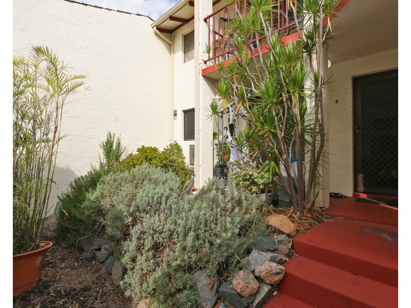 4/130 Crawford Road, Maylands WA 6051