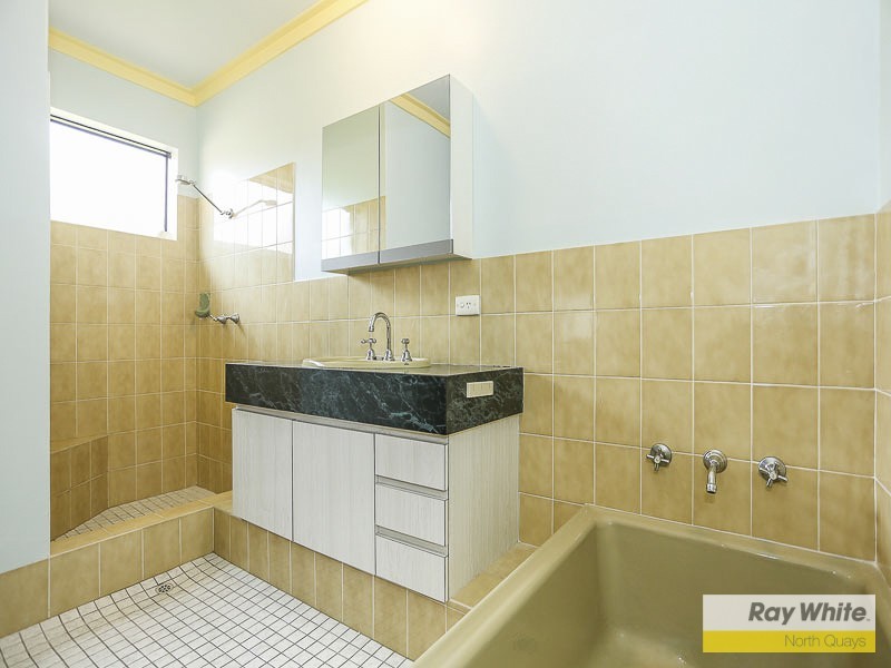 42 Chessell Drive, Duncraig WA 6023